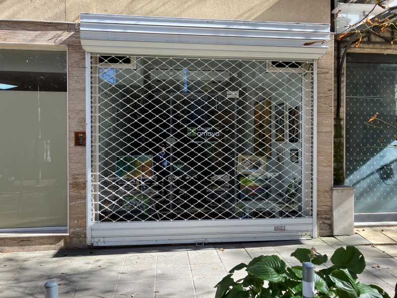 Дава под наем МАГАЗИН, гр. София, Зона Б-18, снимка 11 - Магазини - 53385440