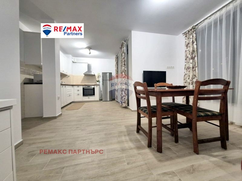 Дава под наем 2-СТАЕН, гр. Варна, Спортна зала