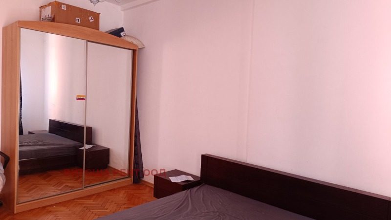 Zu vermieten  2 Schlafzimmer Sofia , Zentar , 75 qm | 81910719 - Bild [8]