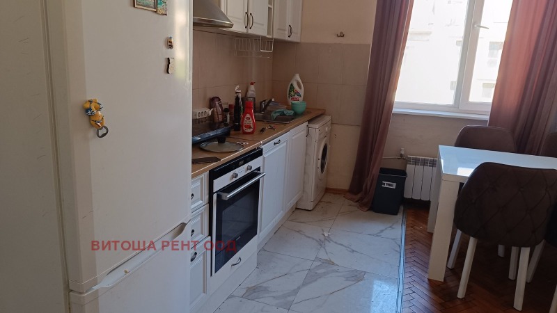 Zu vermieten  2 Schlafzimmer Sofia , Zentar , 75 qm | 81910719 - Bild [6]