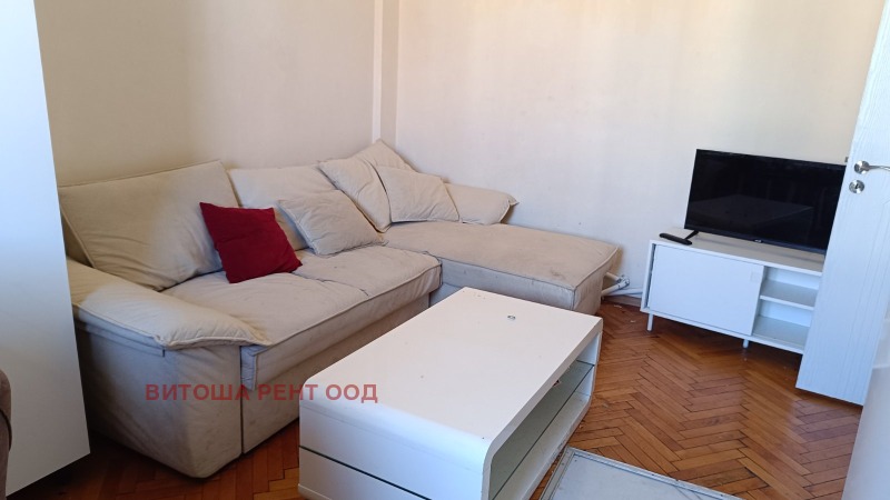 Zu vermieten  2 Schlafzimmer Sofia , Zentar , 75 qm | 81910719 - Bild [3]