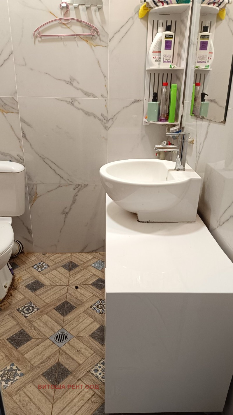 Kiadó  2 hálószobás Sofia , Centar , 75 négyzetméter | 81910719 - kép [14]