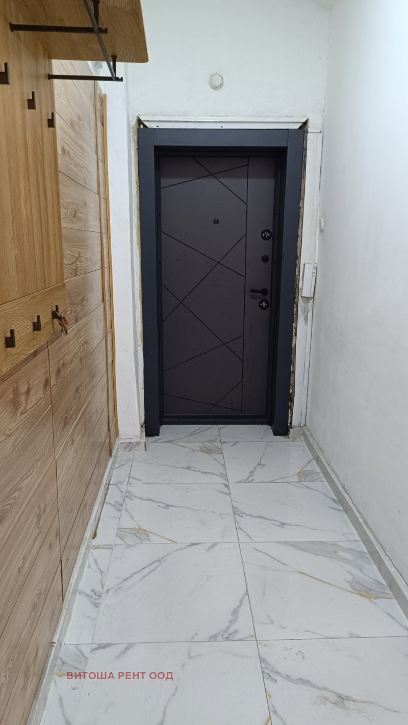 Zu vermieten  2 Schlafzimmer Sofia , Zentar , 75 qm | 81910719 - Bild [11]