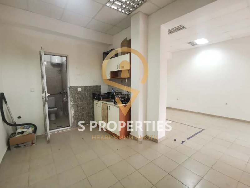 Дава под наем ОФИС, гр. Варна, Колхозен пазар