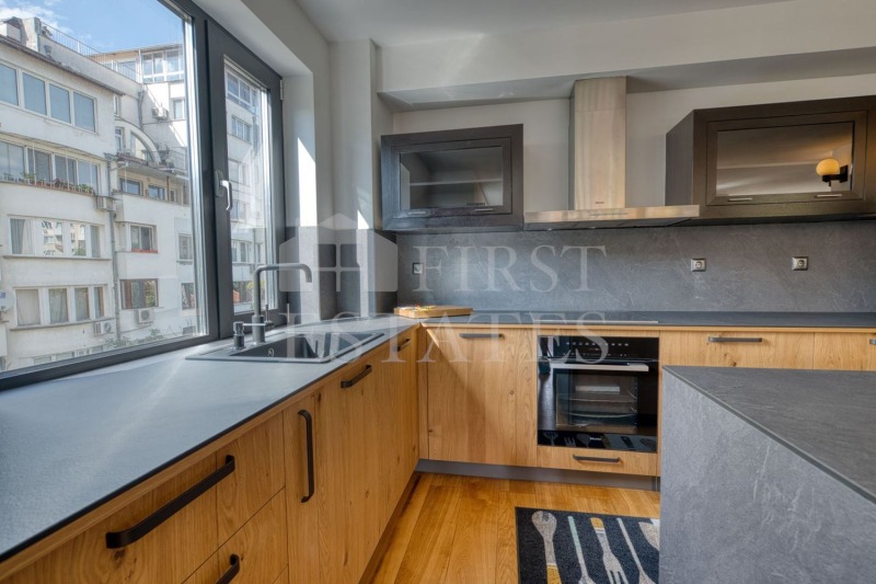 K pronájmu  3 ložnice Sofia , Ivan Vazov , 223 m2 | 42301809 - obraz [9]