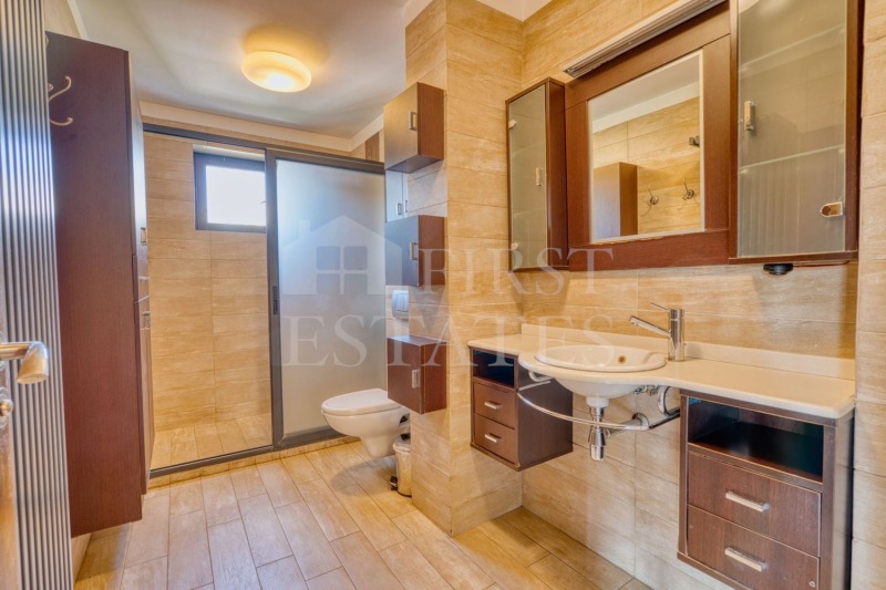 K pronájmu  3 ložnice Sofia , Ivan Vazov , 223 m2 | 42301809 - obraz [11]