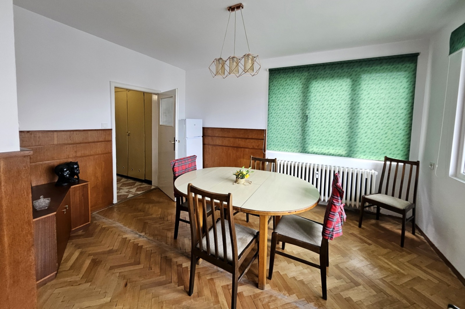 Дава под наем 3-СТАЕН, гр. София, Център, снимка 2 - Апартаменти - 53829874