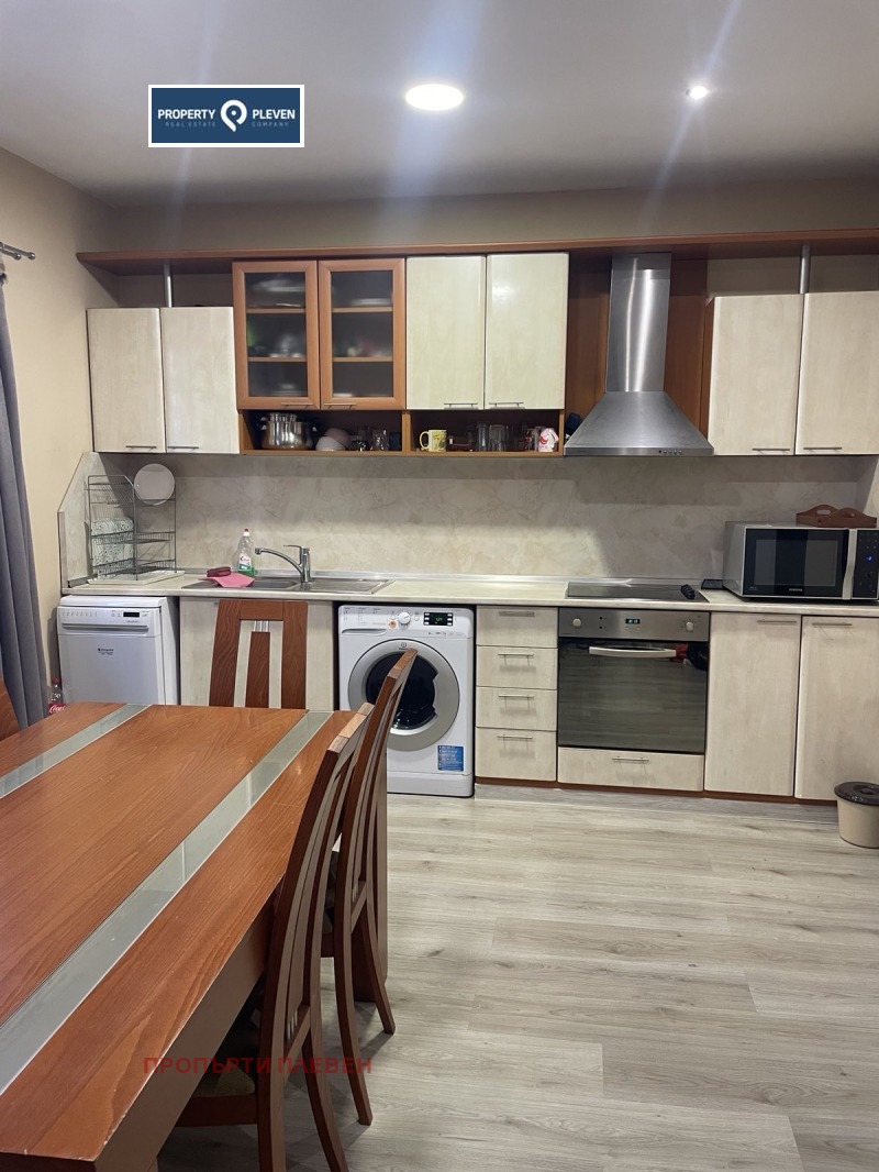 Дава под Наем 4-СТАЕН в град Плевен, Широк център - 150 кв.м / 750 € » 1 466.87 лв., ПРОПЪРТИ ПЛЕВЕН