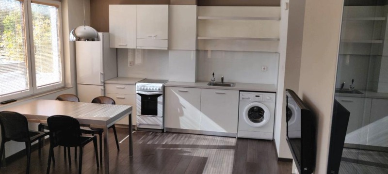 Vuokrattavana  1 makuuhuone Plovdiv , Južen , 55 neliömetriä | 32696638