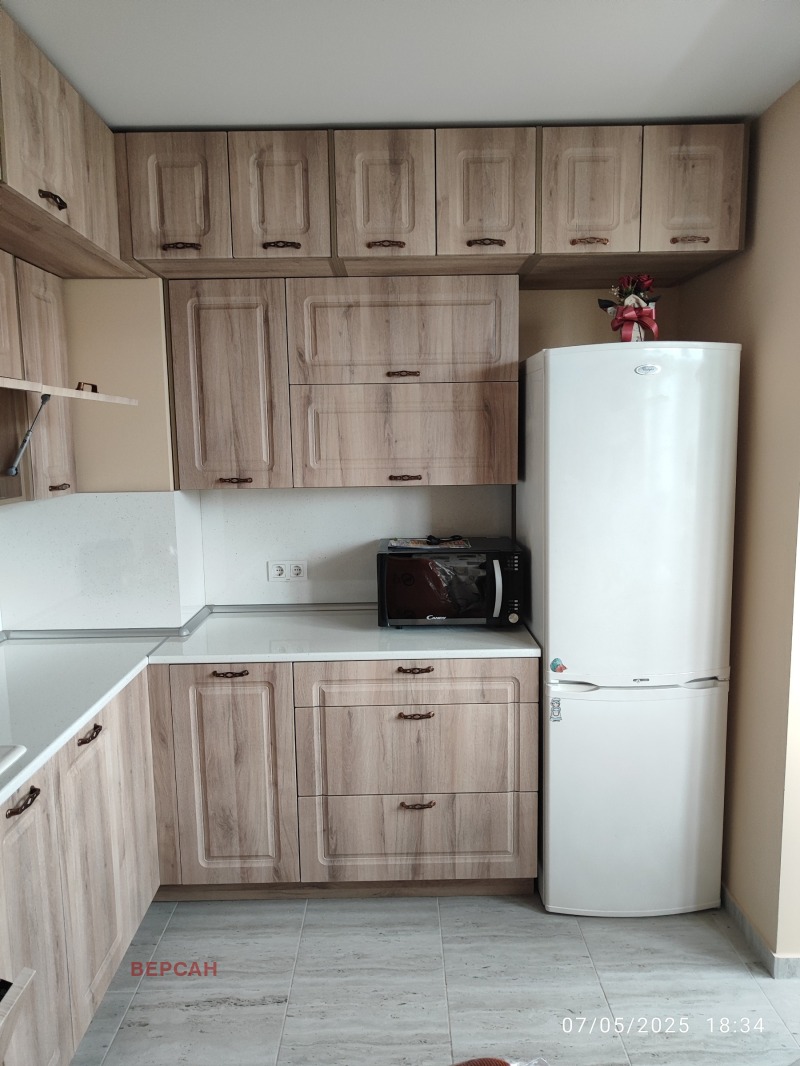 Zu vermieten  2 Schlafzimmer Sofia , Nadeschda 3 , 72 qm | 31329509 - Bild [2]