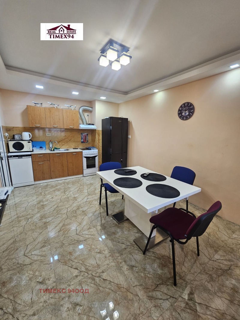 A louer  3 chambres Sofia , Droujba 2 , 120 m² | 75724323