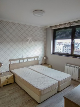 2 camere da letto Oborishte, Sofia 11