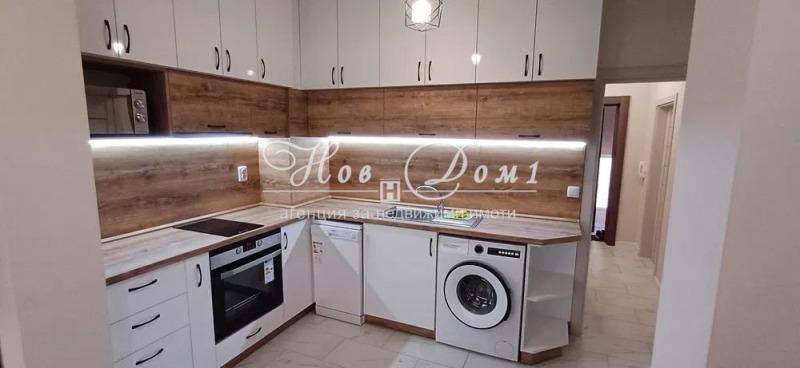 Дава под нем  2-стаен, град Варна, Възраждане 1 •  400 EUR • ID 64330645 — holmes.bg - [1] 