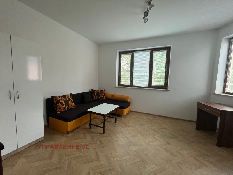 Te huur  1 slaapkamer Sofia , Chipodruma , 60 m² | 62737913