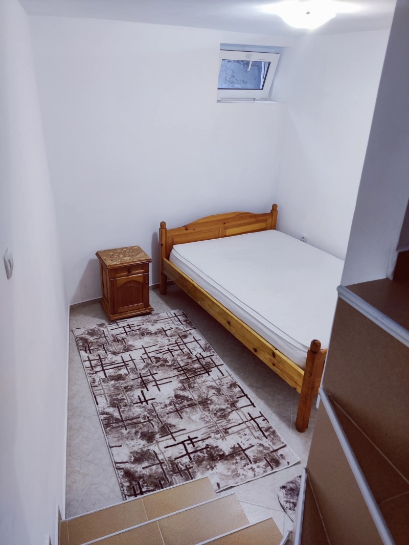 Til leie  1 soverom Plovdiv , Karsjijaka , 40 kvm | 12863111 - bilde [5]