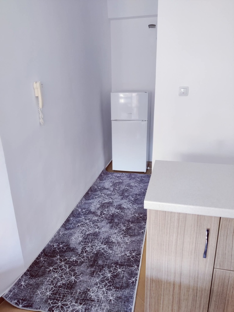 Til leie  1 soverom Plovdiv , Karsjijaka , 40 kvm | 12863111 - bilde [3]