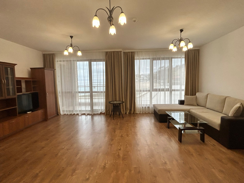 Дава под наем 2-СТАЕН, гр. Варна, м-т Ален мак, снимка 4 - Апартаменти - 52490296