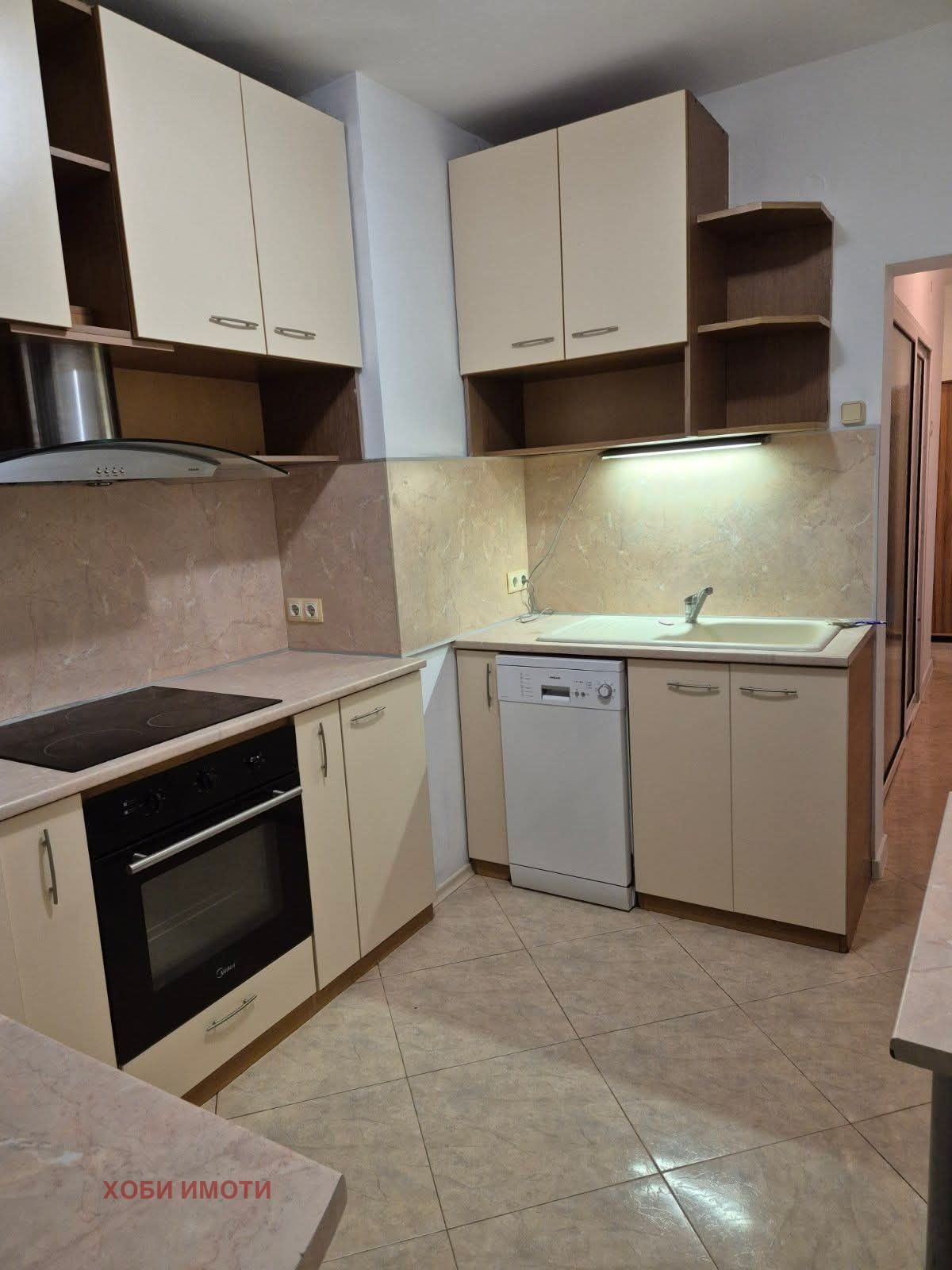 Дава под наем 4-СТАЕН, гр. Пловдив, Кършияка, снимка 6 - Апартаменти - 54336375