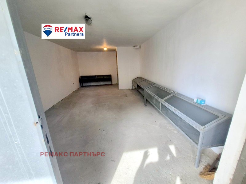 Дава под наем  Гараж град Варна , Трошево , 26 кв.м | 77139954