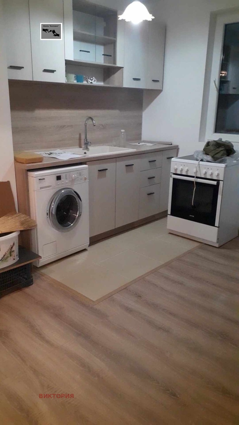 Дава под наем 2-СТАЕН, гр. Пазарджик, Център