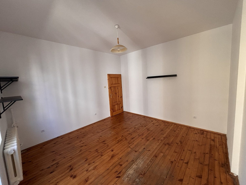 Zu vermieten  2 Schlafzimmer Sofia , Zentar , 100 qm | 61282599 - Bild [4]