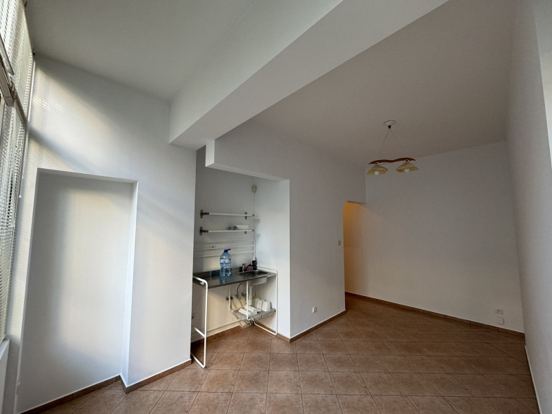 Zu vermieten  2 Schlafzimmer Sofia , Zentar , 100 qm | 61282599 - Bild [3]