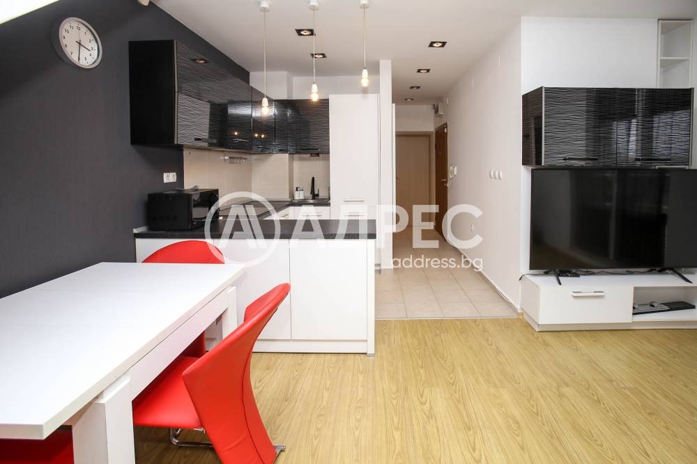 Дава под наем 3-СТАЕН, гр. София, Център, снимка 3 - Апартаменти - 53709164