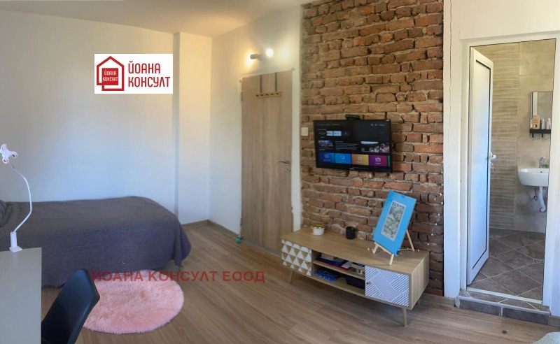 Дава под наем СТАЯ, гр. Плевен, Широк център