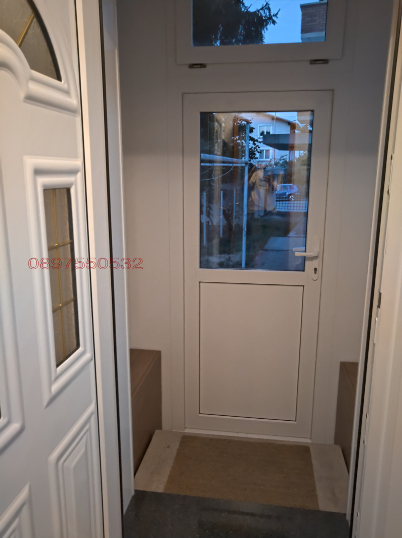 Дава под нем  1-стаен, град София, м-т Гърдова глава •  400 € • ID 23580705 — holmes.bg - [1] 