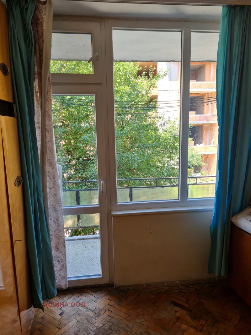 Zu vermieten  1 Schlafzimmer Pernik , Zentar , 72 qm | 64018292 - Bild [6]