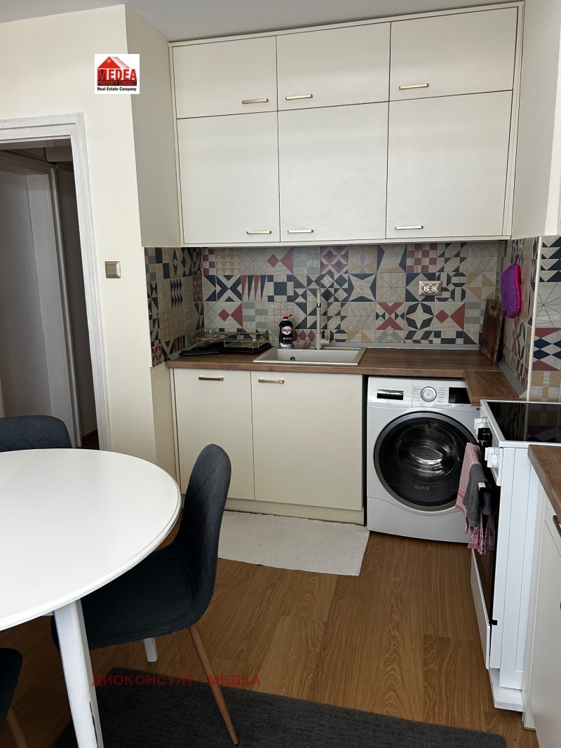 Издаје се  1 спаваћа соба Софија , Гео Милев , 70 м2 | 40884306 - слика [4]