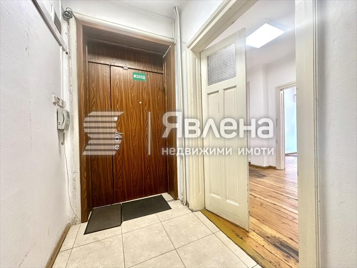 Дава под наем 4-СТАЕН, гр. София, Център, снимка 3 - Апартаменти - 54419242