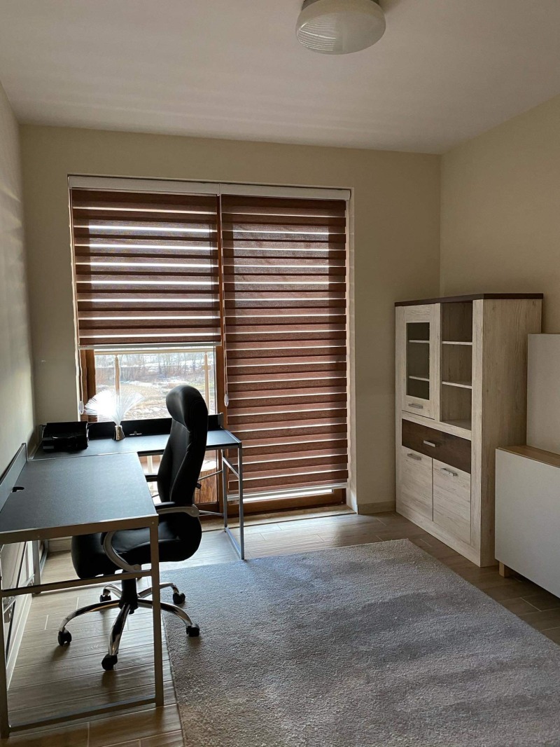 Kiadó  2 hálószobás Plovdiv , Karsijaka , 90 négyzetméter | 10829229