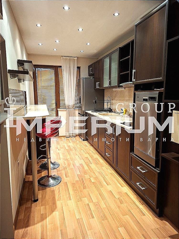 Дава под наем 3-СТАЕН, гр. Варна, Лятно кино Тракия, снимка 3 - Апартаменти - 54012198