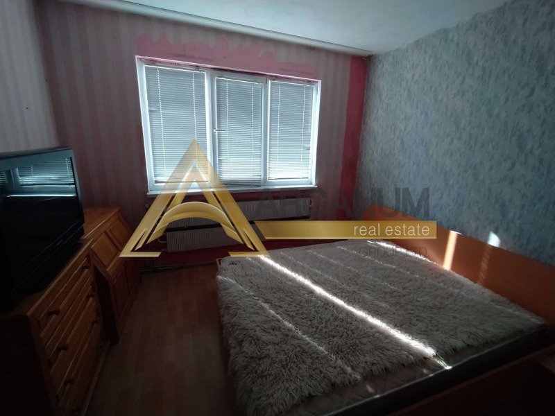 Дава под наем 4-СТАЕН, гр. Варна, Кайсиева градина, снимка 4 - Апартаменти - 53497133