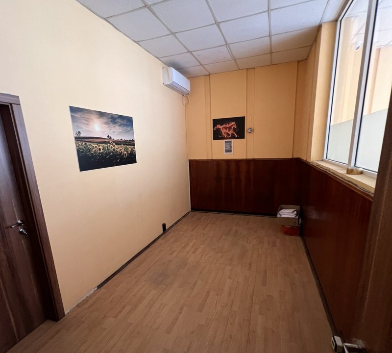 For Rent  Shop Ruse , Tsentralen yuzhen rayon , 82 sq.m | 12799315 - image [8]