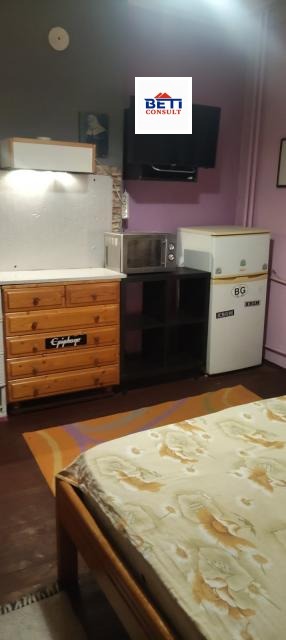 Дава под наем СТАЯ, гр. София, Стрелбище, снимка 2 - Стаи под наем - 54186727