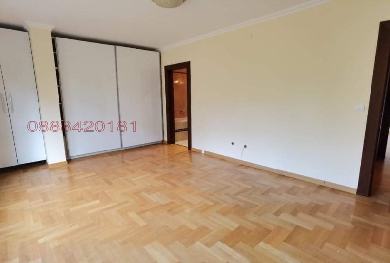 K pronájmu  2 ložnice Sofia , Iztok , 250 m2 | 74369511 - obraz [9]