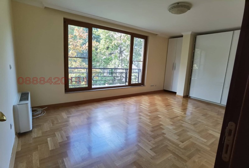 K pronájmu  2 ložnice Sofia , Iztok , 250 m2 | 74369511 - obraz [10]