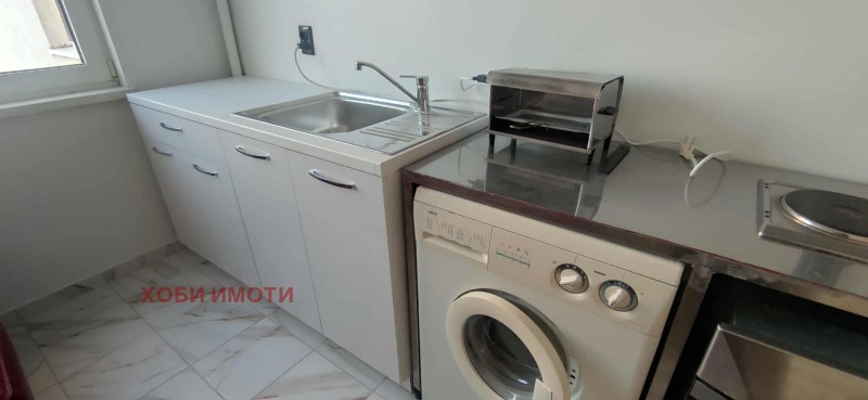 Дава под наем 4-СТАЕН, гр. Пловдив, Център, снимка 9 - Апартаменти - 53112211