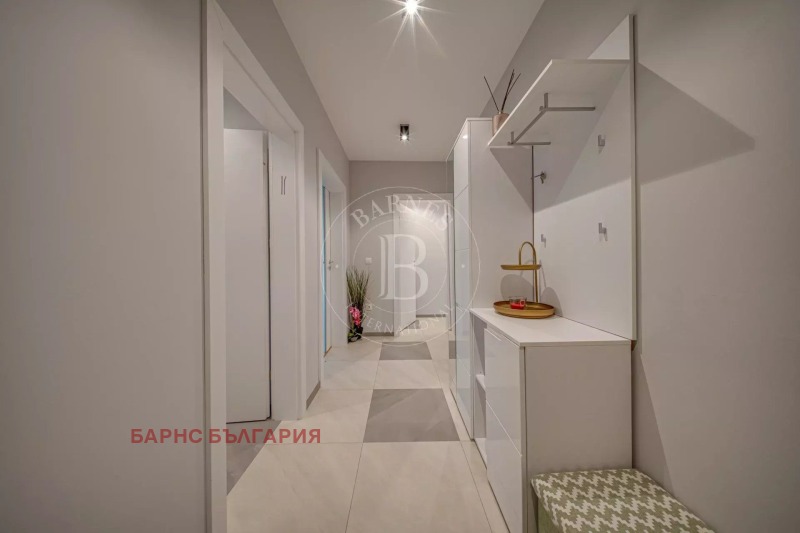 Дава под наем 4-СТАЕН, гр. София, Лозенец, снимка 17 - Апартаменти - 52897415