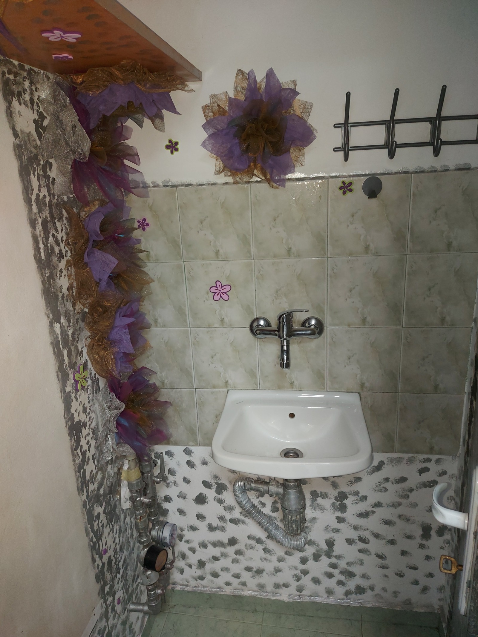 Дава под наем МАГАЗИН, гр. Русе, Център, снимка 4 - Магазини - 54251646