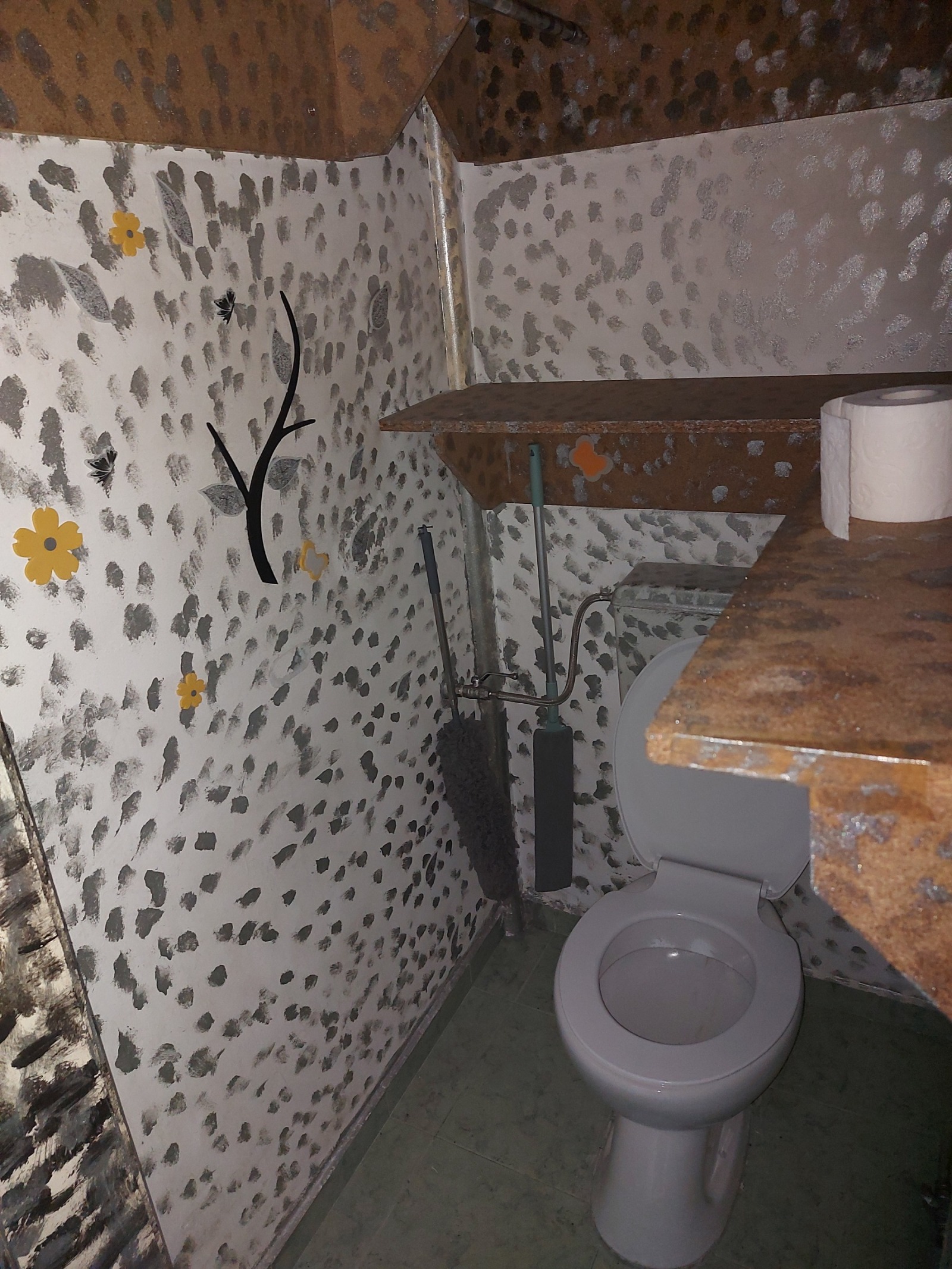 Дава под наем МАГАЗИН, гр. Русе, Център, снимка 3 - Магазини - 54251646