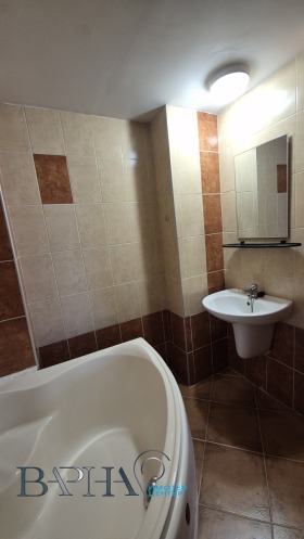 1 bedroom m-t Alen mak, Varna 9