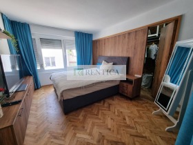 2 Schlafzimmer Zentar, Warna 9