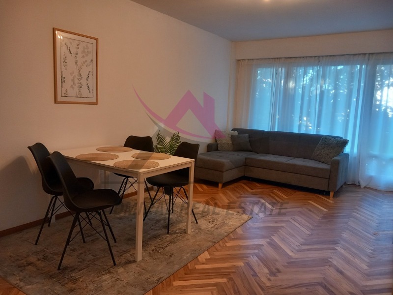 Zu vermieten  2 Schlafzimmer Warna , Lewski 2 , 80 qm | 98231719