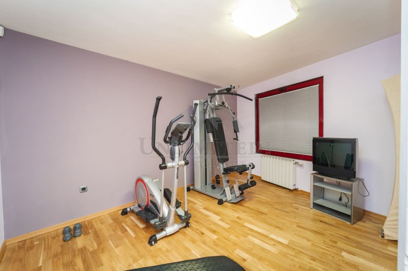 Дава под наем 4-СТАЕН, гр. София, Княжево, снимка 12 - Апартаменти - 52746507