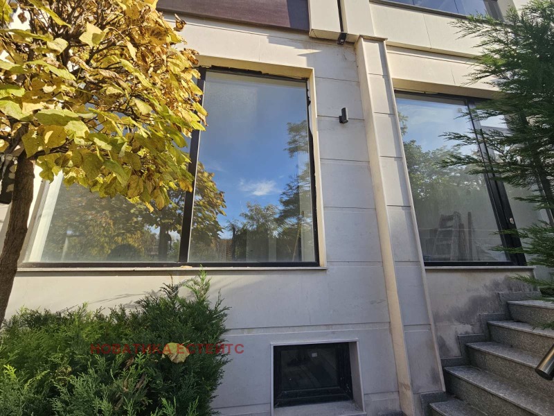 Дава под наем МАГАЗИН, гр. София, ж.гр.Южен парк, снимка 11 - Магазини - 52582153