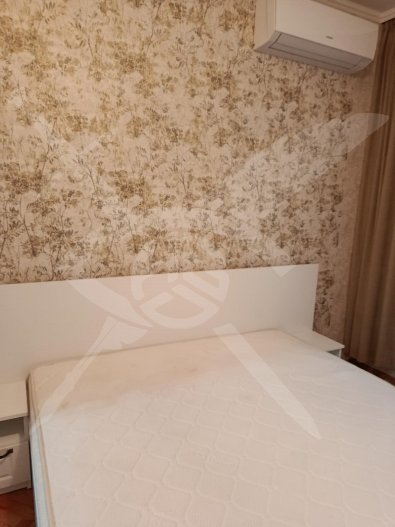 Дава под наем 3-СТАЕН, гр. Варна, Център, снимка 4 - Апартаменти - 52561182