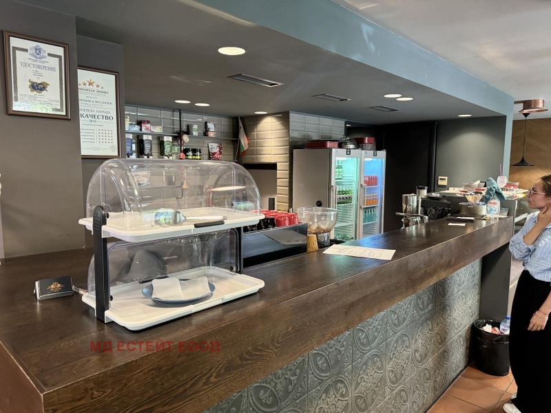 K pronájmu  Bar; Kavárna Sofia , Pavlovo , 300 m2 | 61604828 - obraz [4]